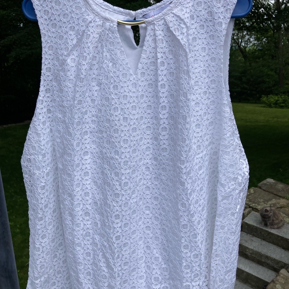 Liz Claiborne White Sleeveless Lace Blouse